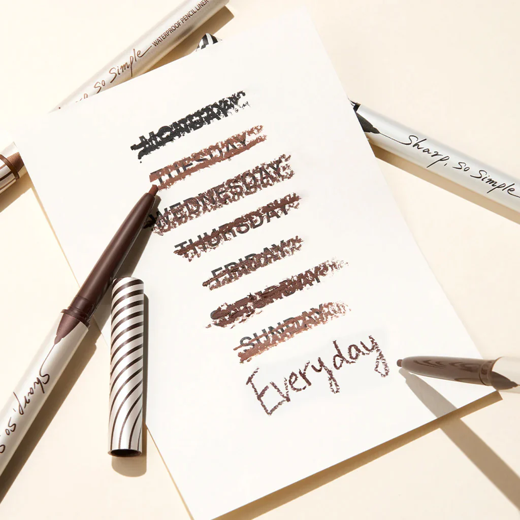 CLIO Sharp So Simple Waterproof Pencil Liner 0.14 g - Image 3