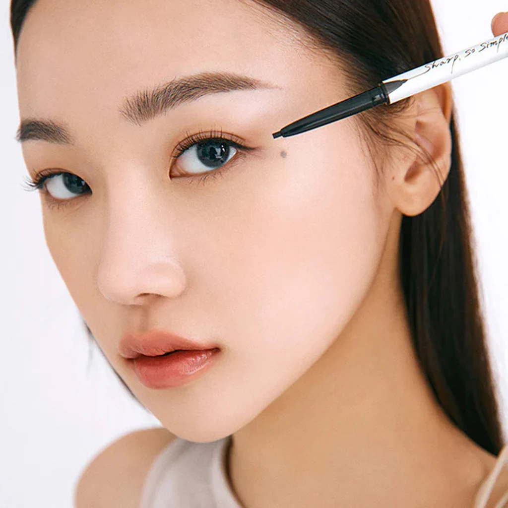 CLIO Sharp So Simple Waterproof Pencil Liner 0.14 g - Image 5
