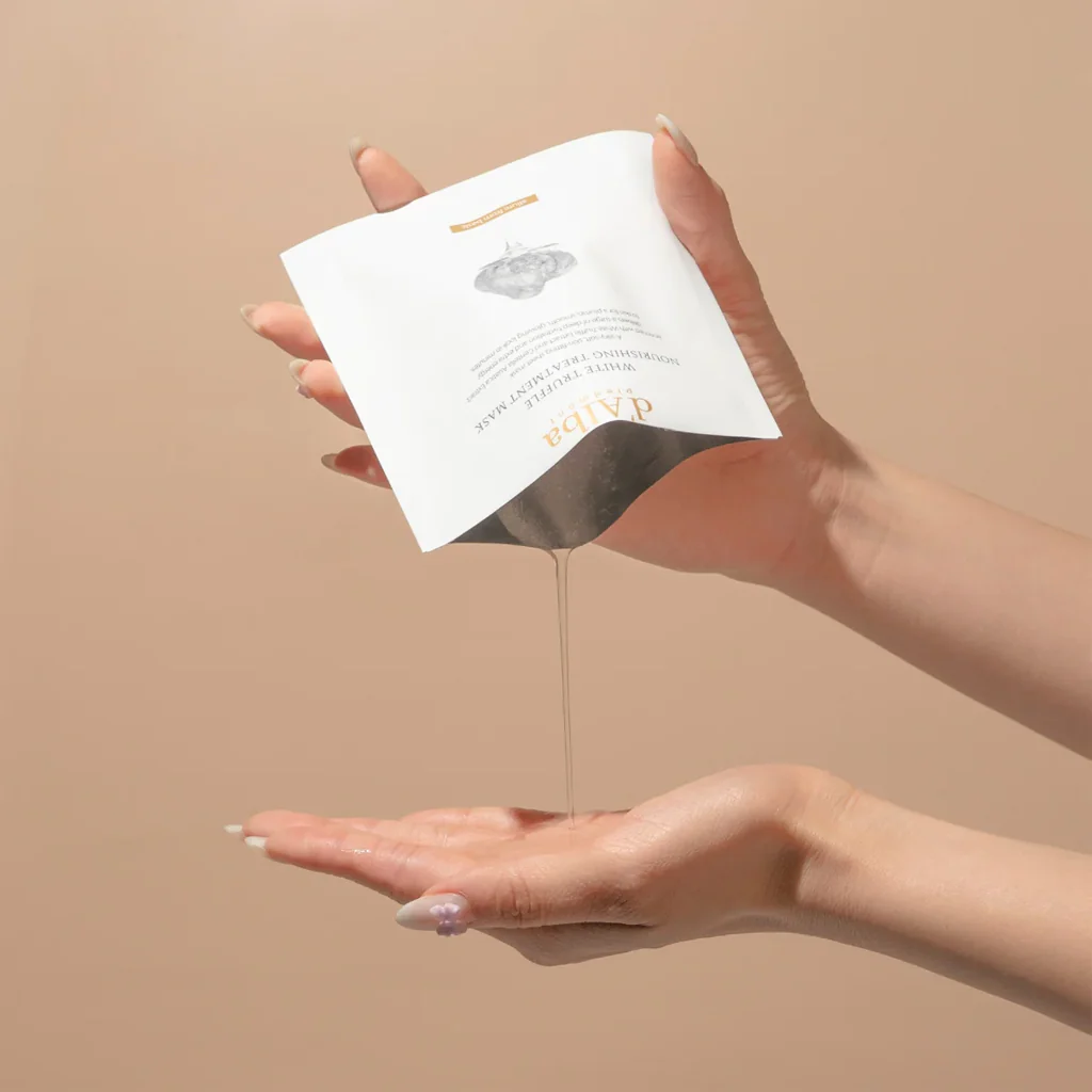 d'Alba White Truffle Nourishing Treatment Mask - Image 6