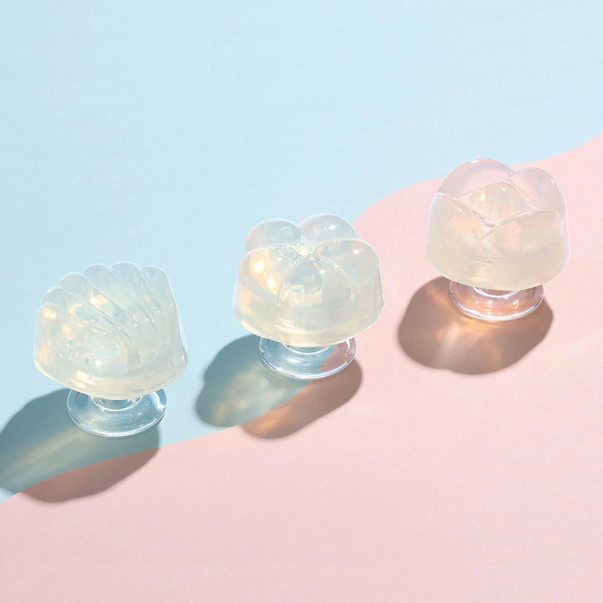 iroha Petit Lily Single-Use Personal Massager for Women - Image 9