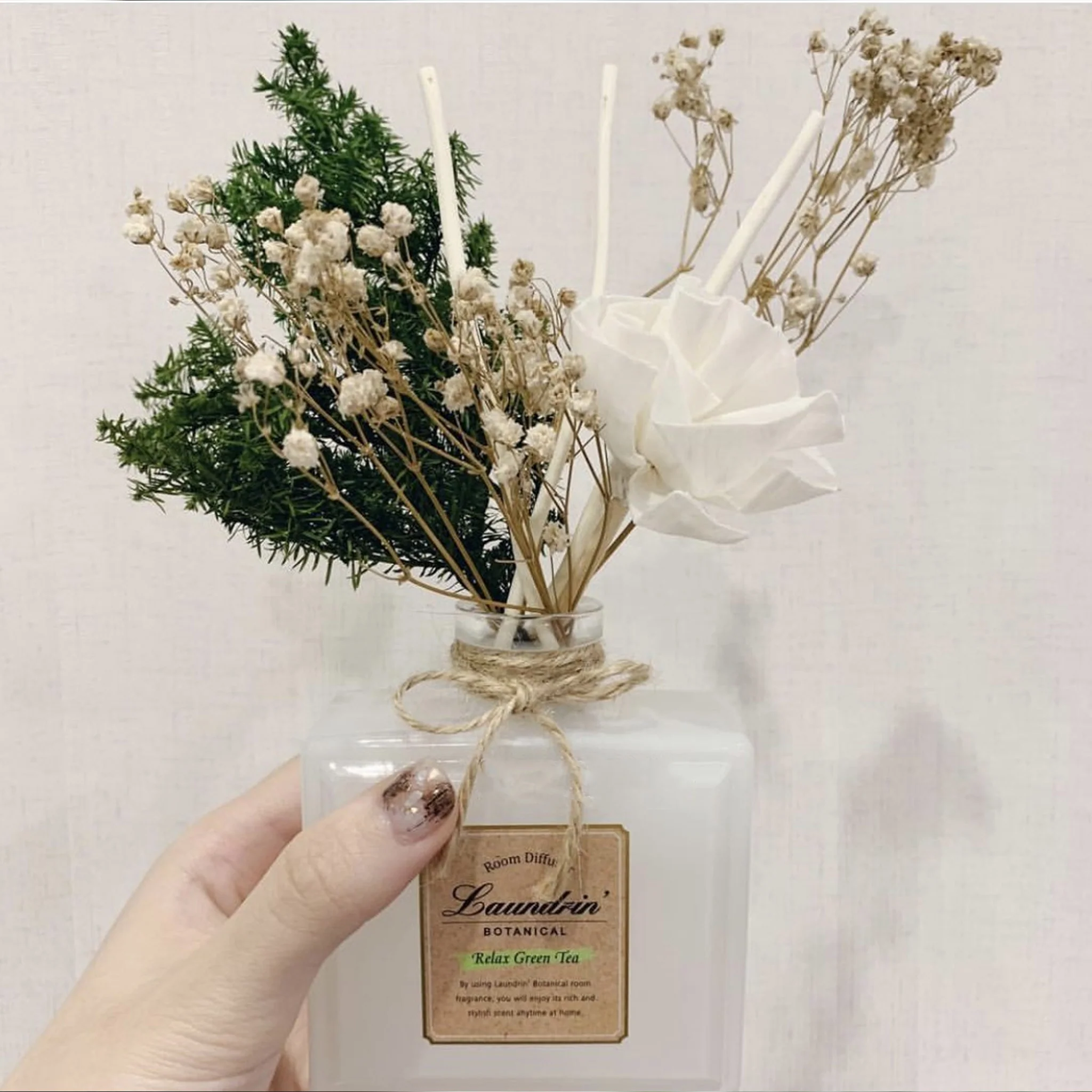 Laundrin Botanical Room Diffuser 80ml - Image 4
