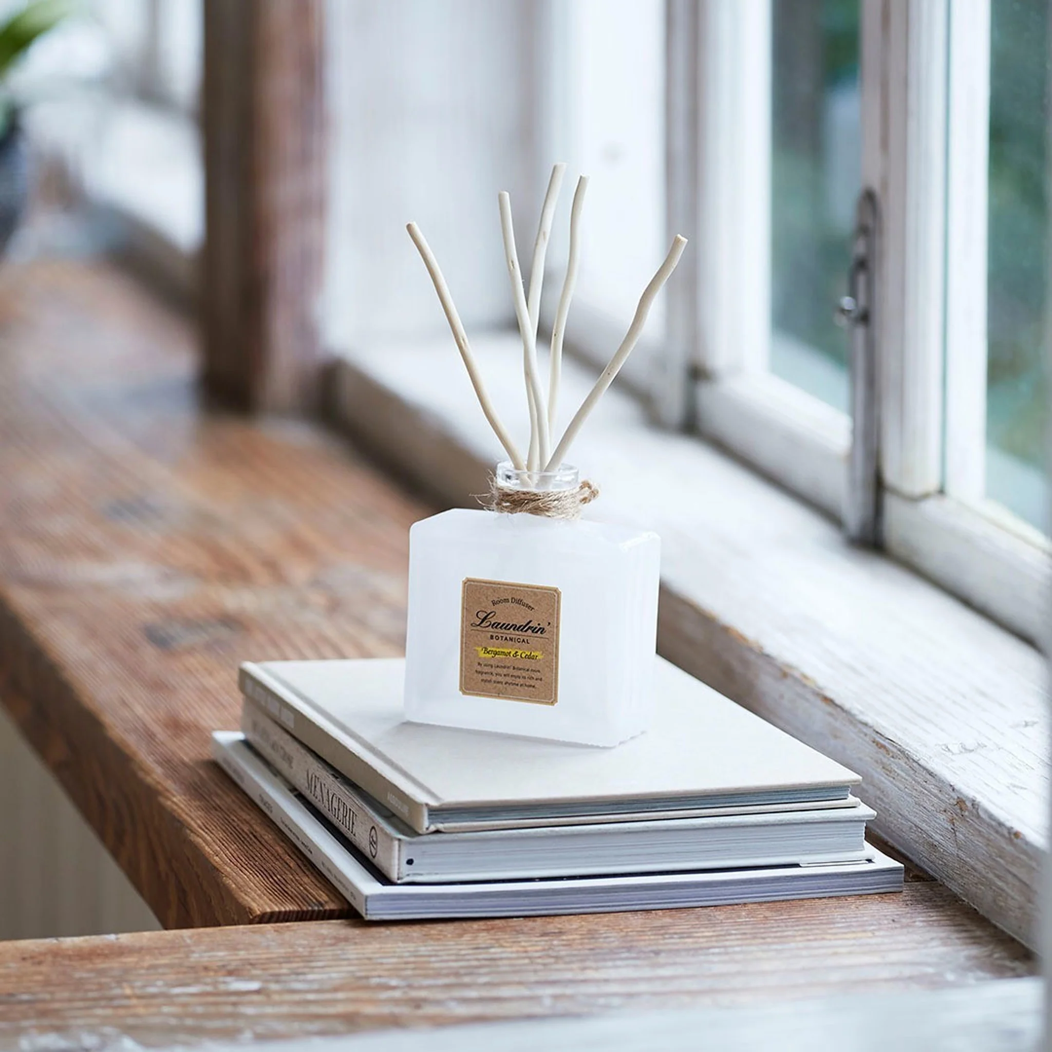 Laundrin Botanical Room Diffuser 80ml - Image 5