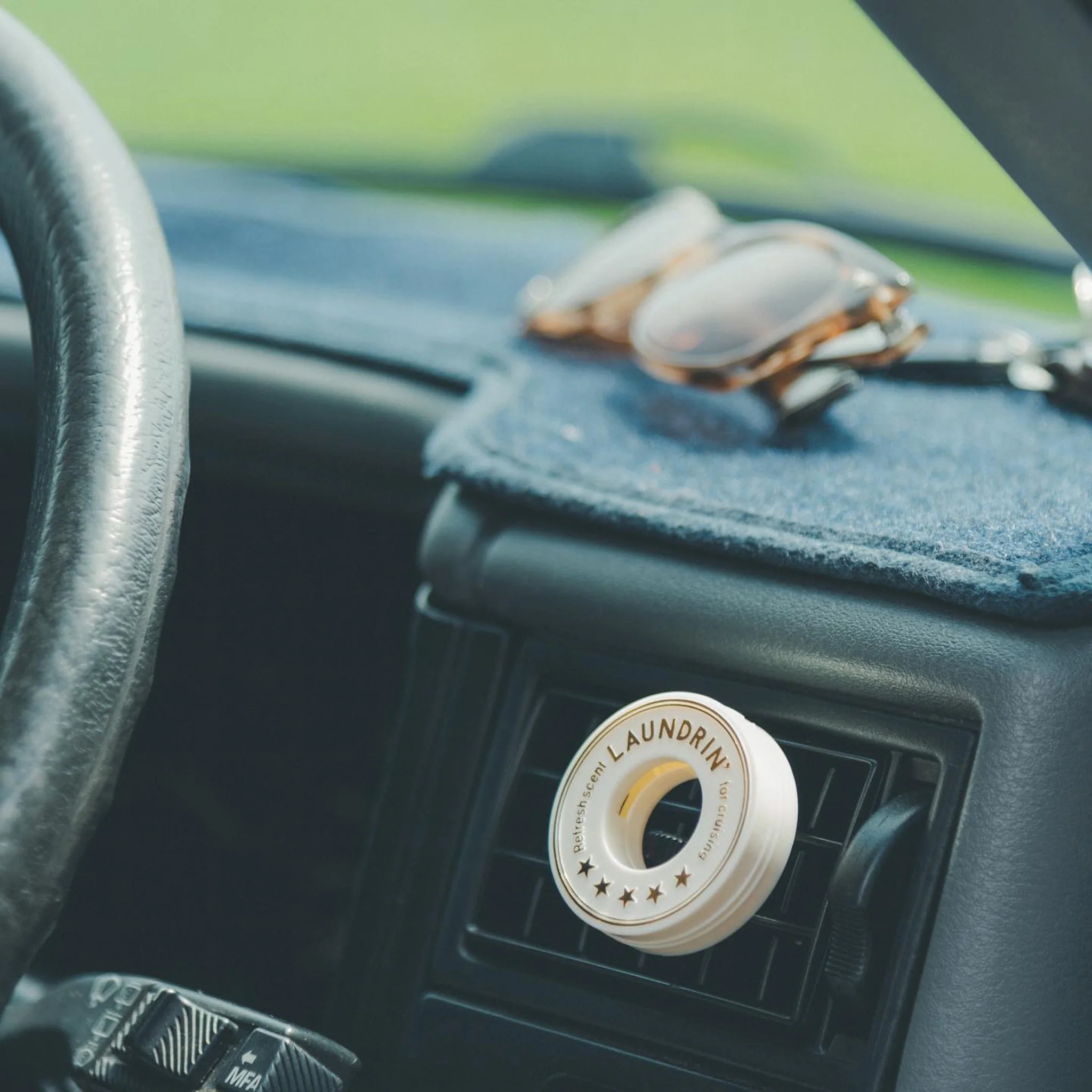 Laundrin Premium Car Fragrance - Image 4