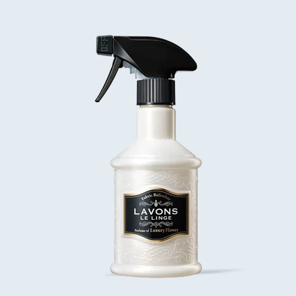 LAVONS Fabric Refresher 370ml - Image 12