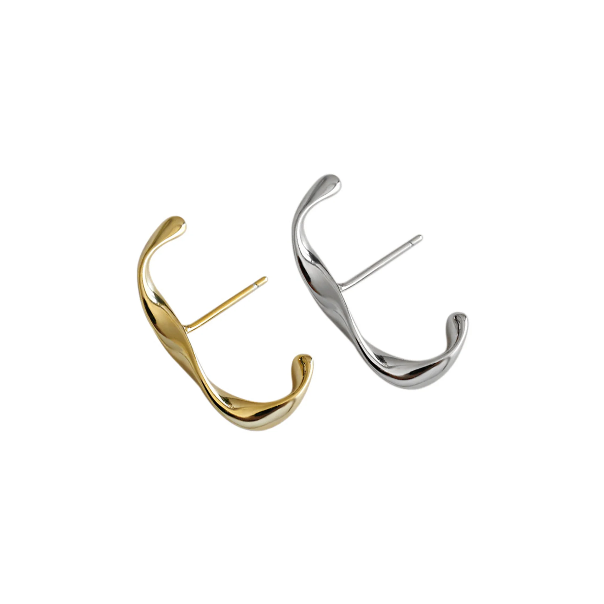 Minimalist C-Shaped Earrings - Image 2