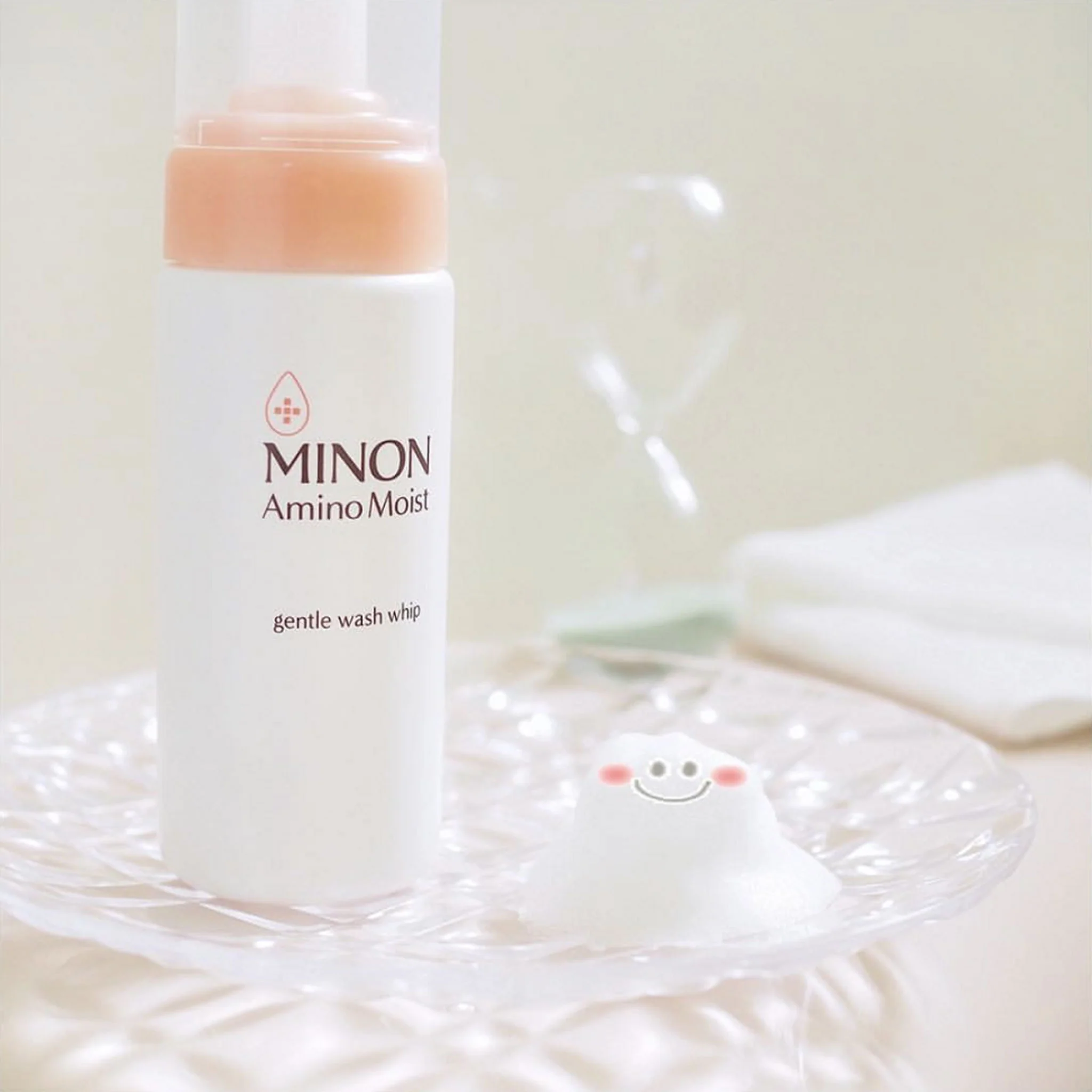 Minon Amino Moist Gentle Wash Whip Foaming Cleanser 150ml - Image 4