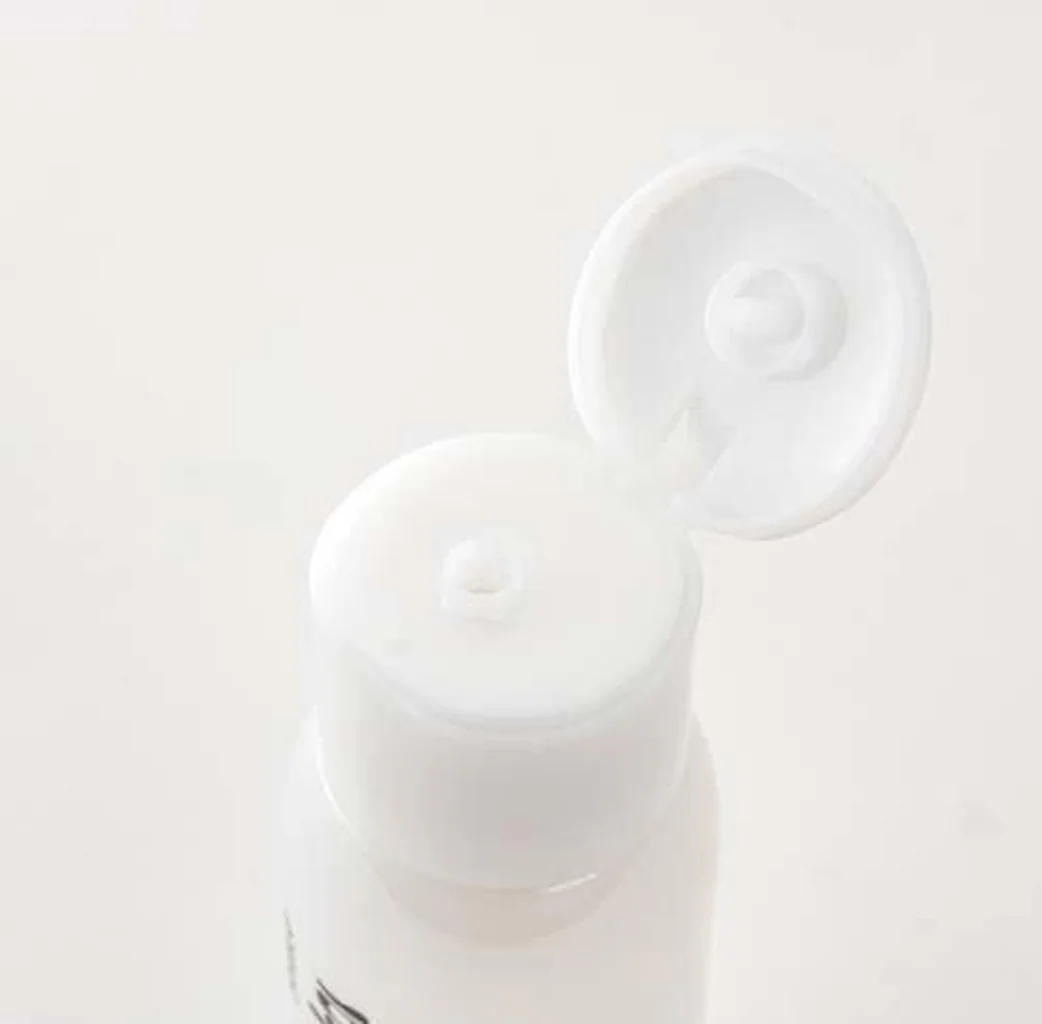 SANA Nameraka Moisture Skin Lotion NC 200ml - Image 2