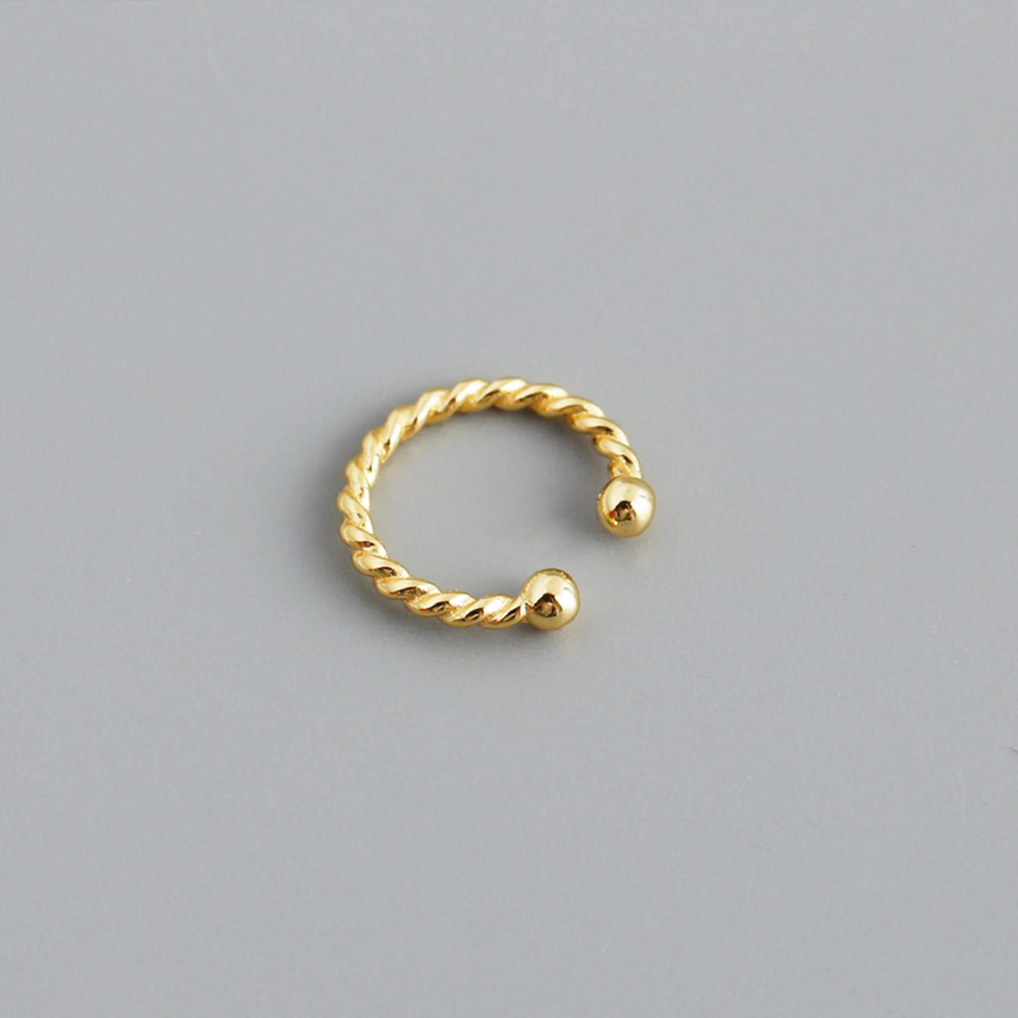 Twisted Ear Cuff - Image 5