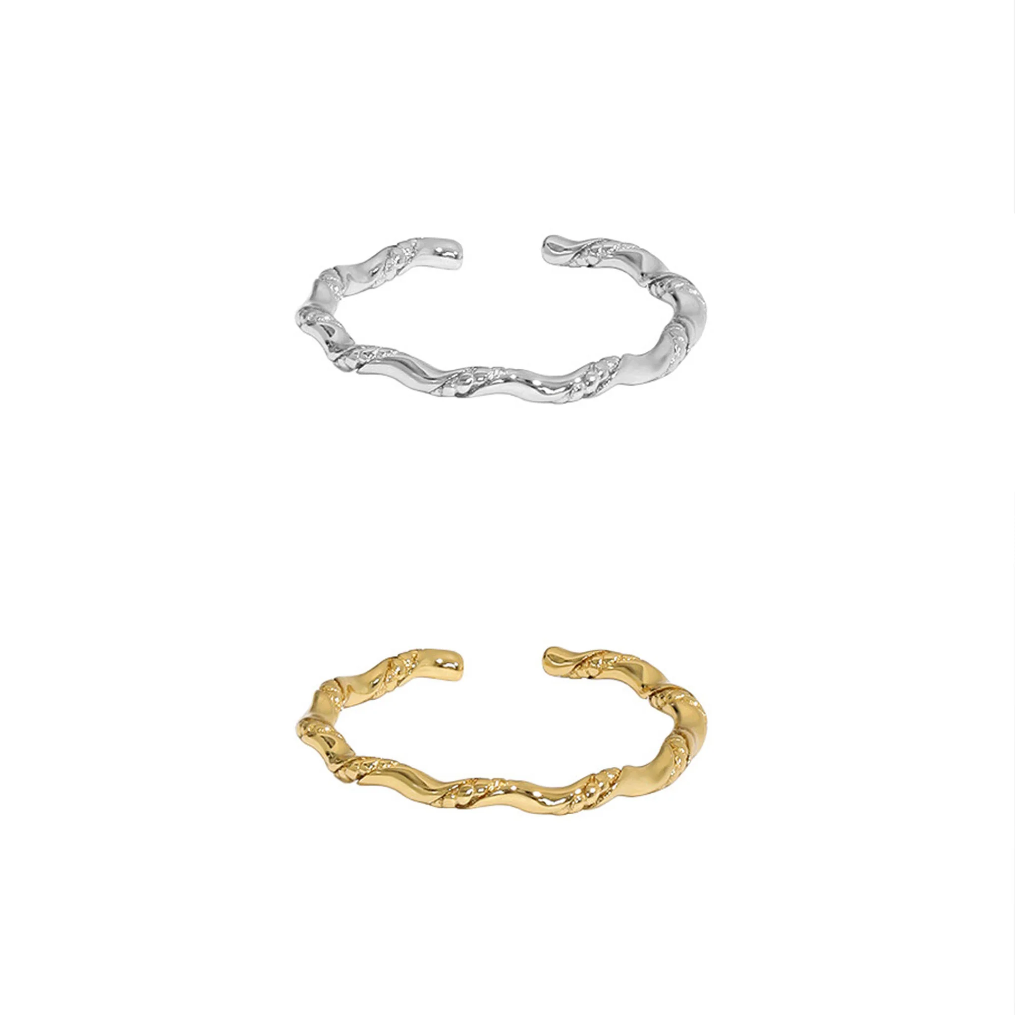 Twisted Wave Pattern Ring - Image 3