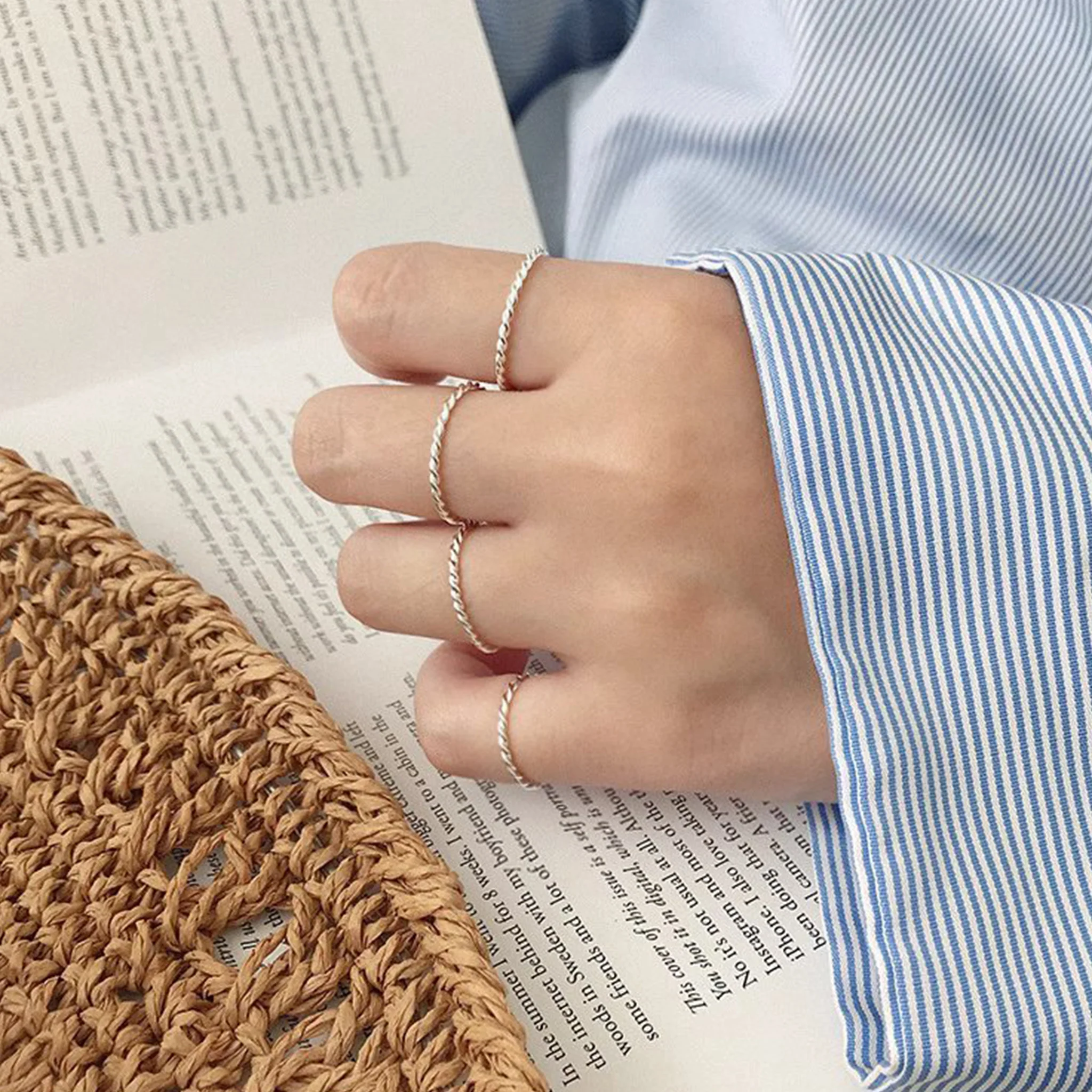 Two-Strand Twisted Rope Texture Ring - Image 5